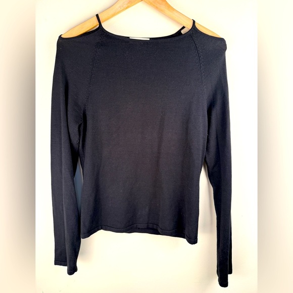 Neiman Marcus Black Long Sleeve Silk Blend Cold Shoulder Shirt Size Large Chic - Picture 1 of 7